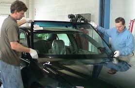 windshield replacement by samedaywindshieldreplacement.com 